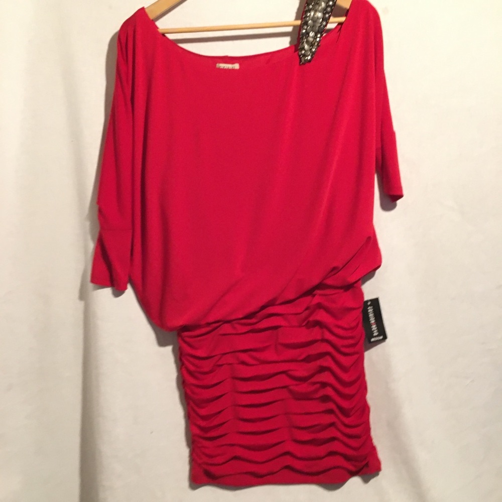 Dress - Picture 5 of 7